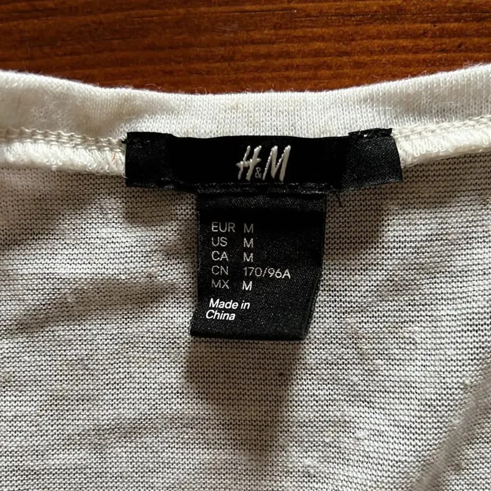 H&M Beige Oatmeal Fleck Knit Top wi Jewel Embellishments Woman Size Medium Y2K - Picture 6 of 9